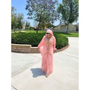 Meet your Posher, Tara